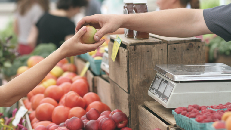 5 Easy Ways to Support Small Businesses